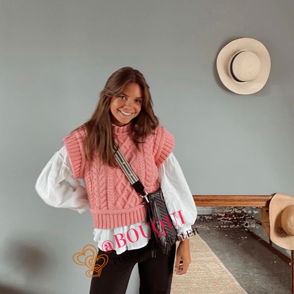 BLOGGERS FAV ZARA CABLE KNIT PINK VEST SWEATER - Picture 4 of 16